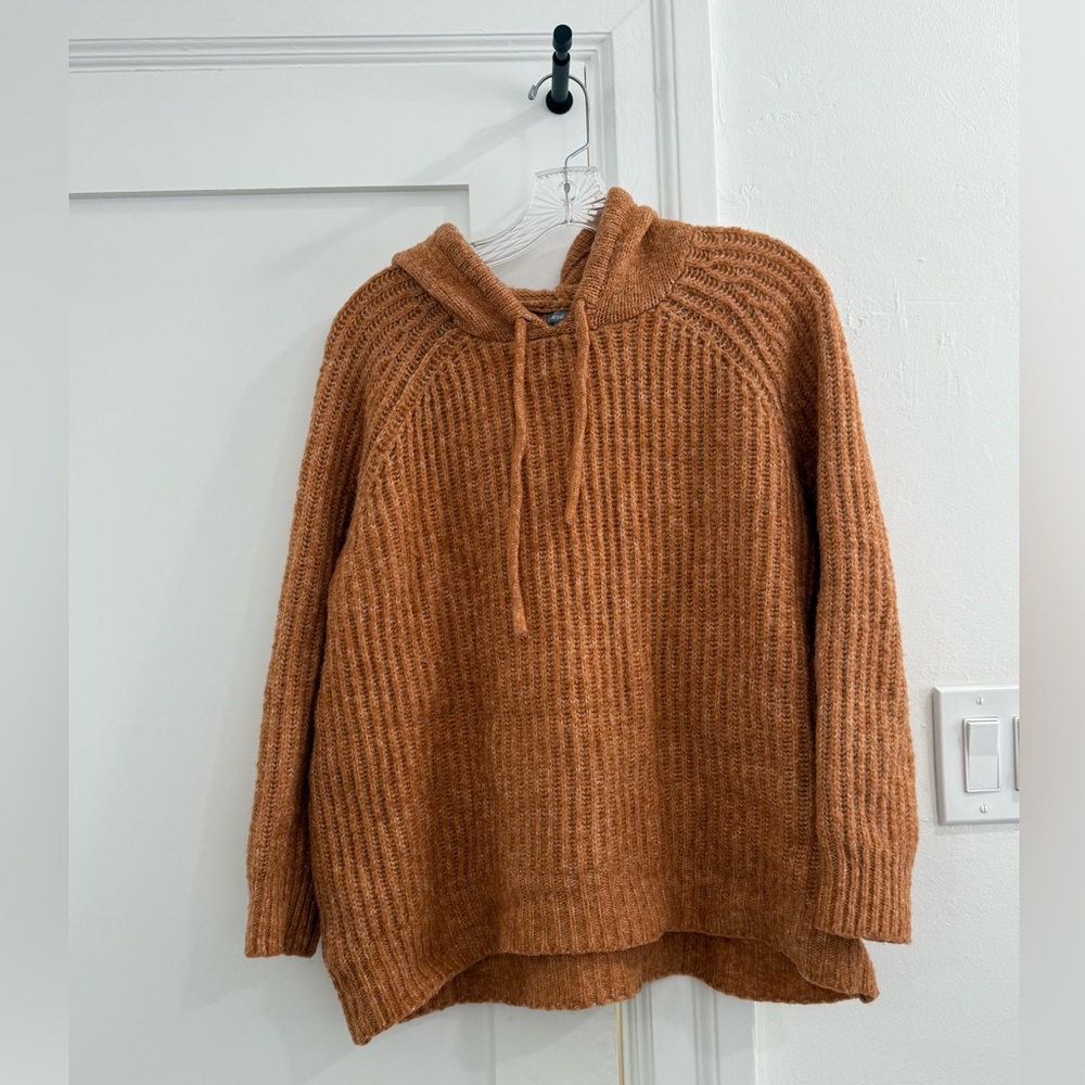 Aerie burnt orange/cream knit hooded sweater (size XL, fits like a M/L)